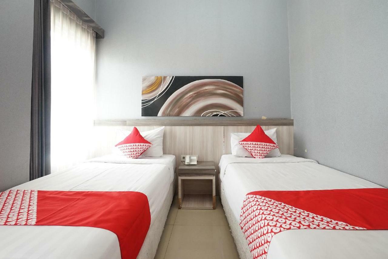 Oyo 289 Hotel Dalwa Syariah Pasuruan Exteriér fotografie