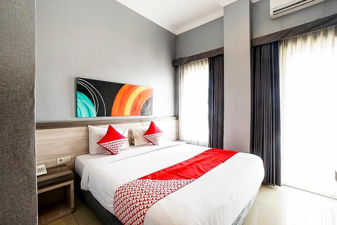 Oyo 289 Hotel Dalwa Syariah Pasuruan Exteriér fotografie