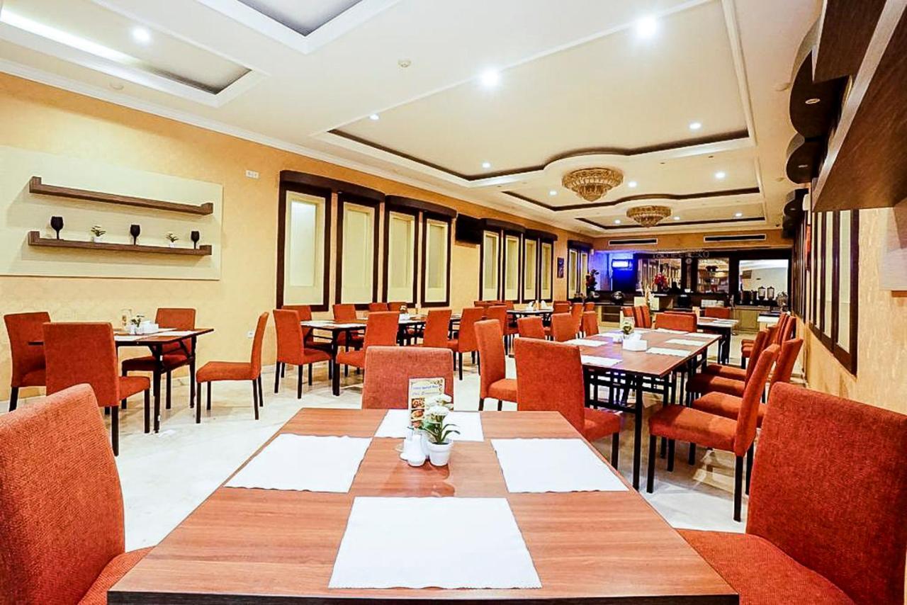 Oyo 289 Hotel Dalwa Syariah Pasuruan Exteriér fotografie